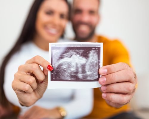 Family Planning Benefits in Construction: Why Workers (and Their Spouses) Need More Than Just a Paycheque